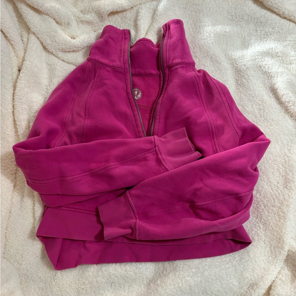 Lululemon Sonic pink funnel scuba xs/s